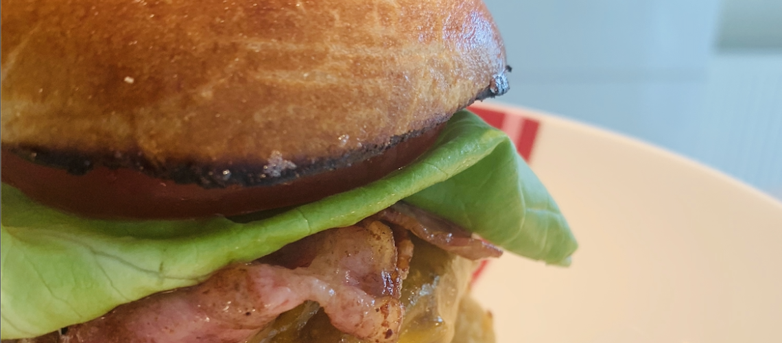 Classic Cheeseburger